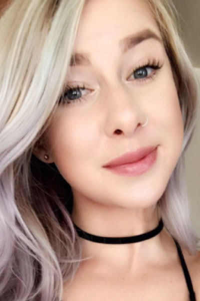 holly-gaston-visible-changes-salon